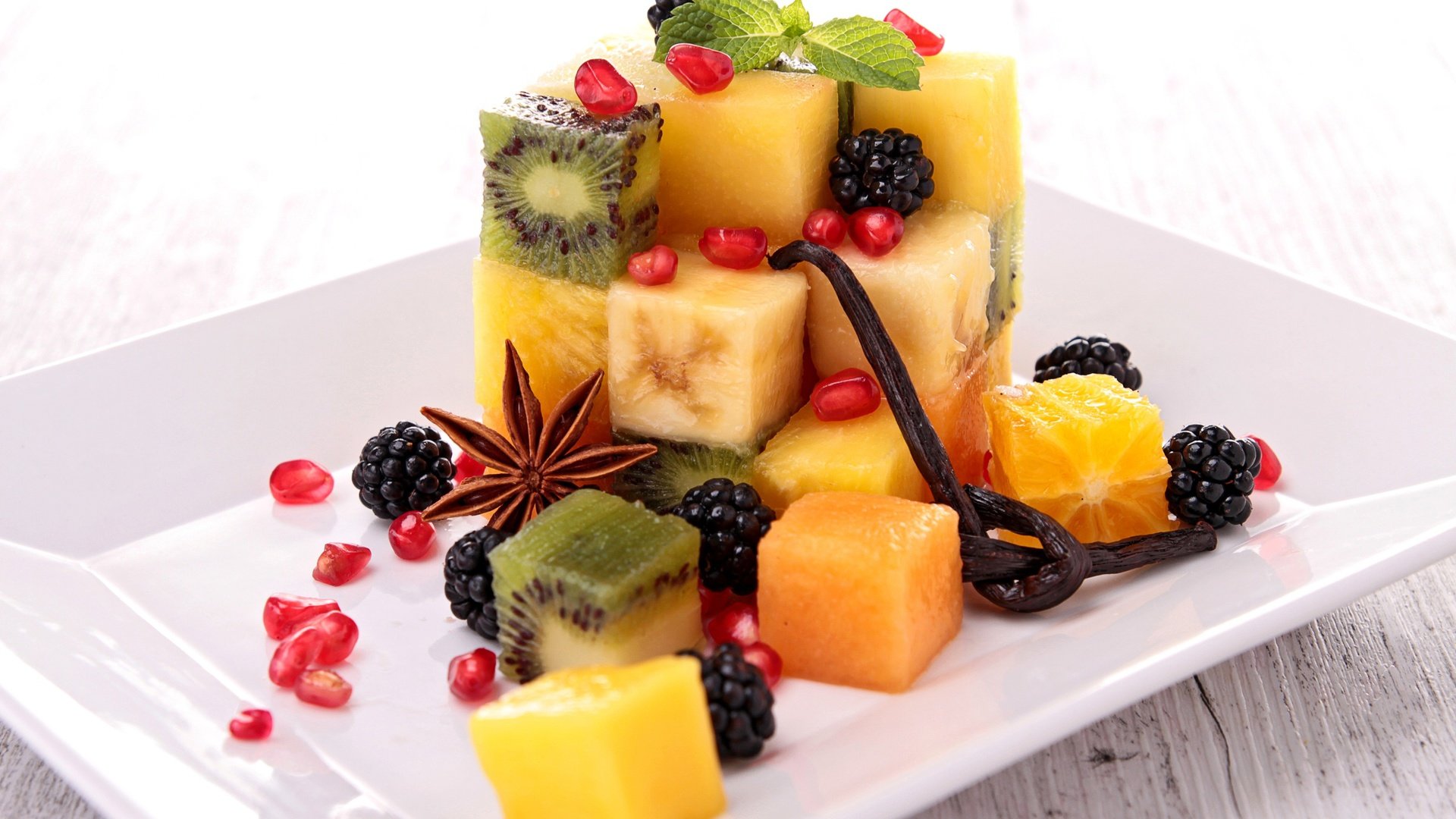 Refresh your taste experiences: Fruit and salad preparation services